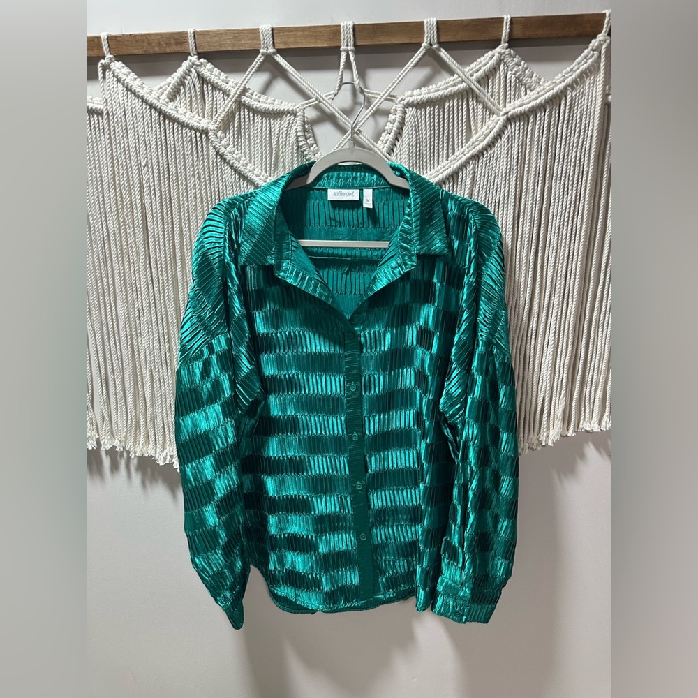 Women's Emerald Green Satin-Striped Button-Down Shirt